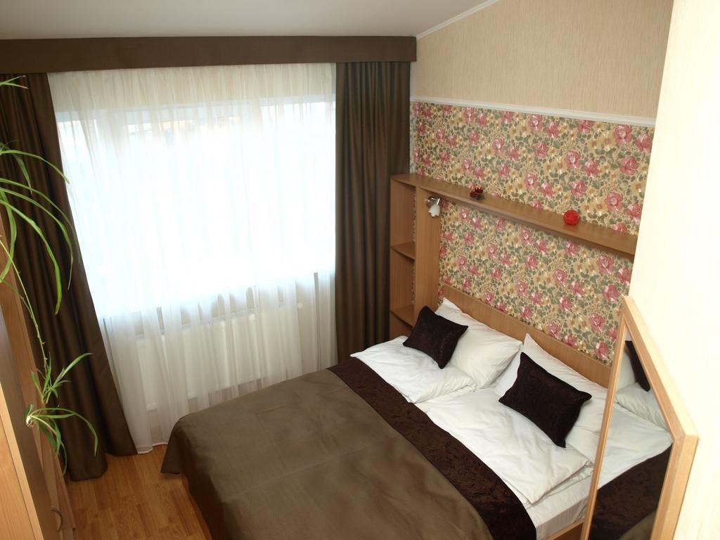 Leon Hotel Lviv Rom bilde