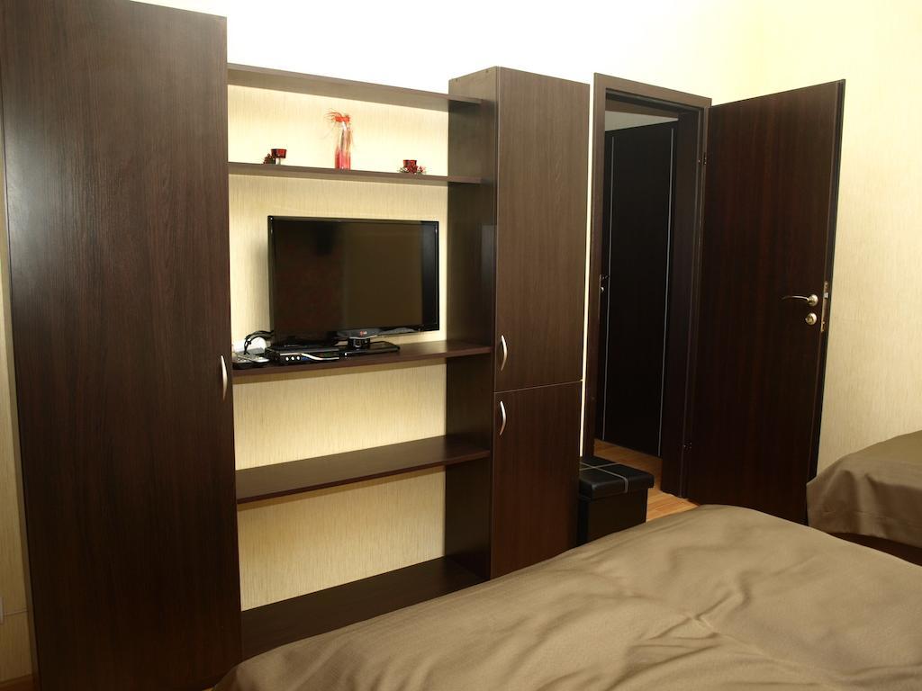 Leon Hotel Lviv Rom bilde